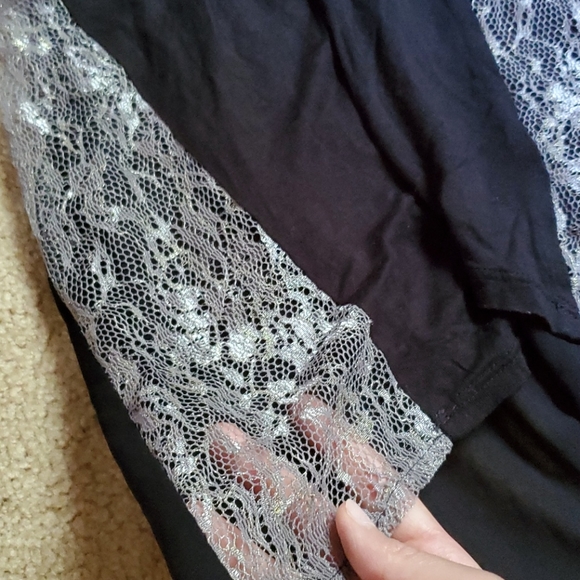 ⭐ 3/$15 ⭐ Sheer black top - Picture 4 of 8